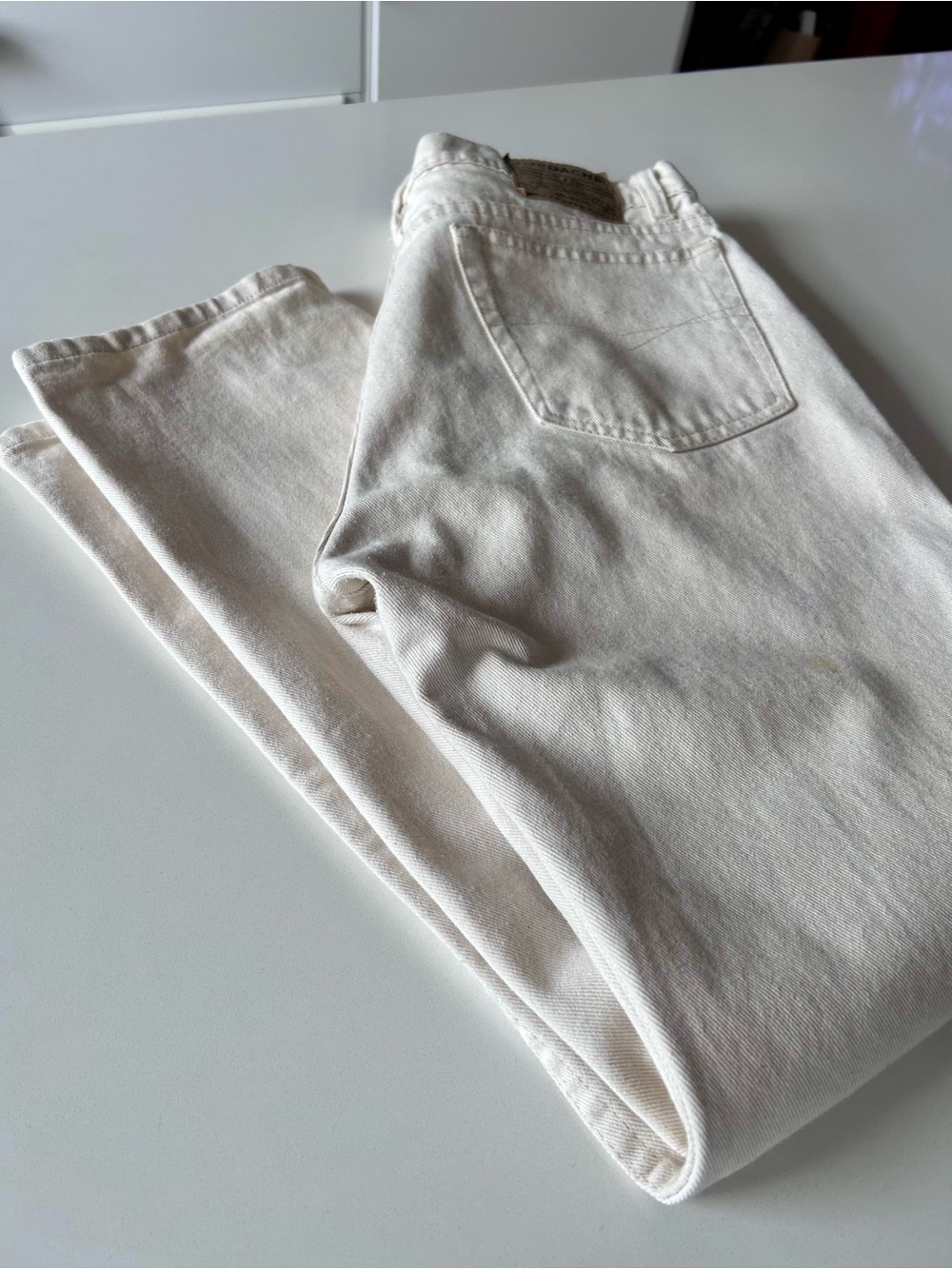 Jordache Jeans Ecru 34/32 relaxed straight